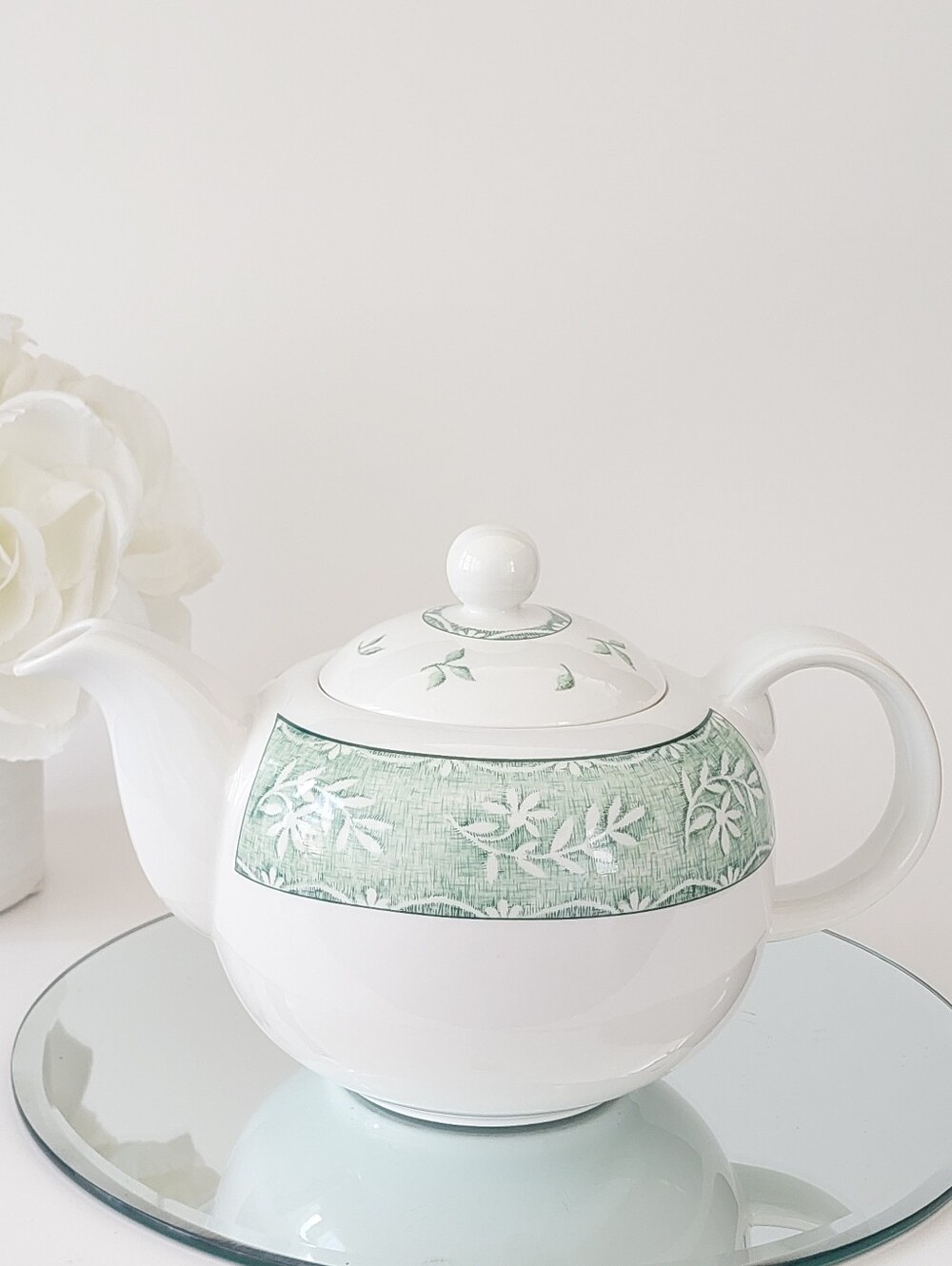 Royal Doulton Linen Leaf Teapot Expressions Sage Green Fine China Vintage